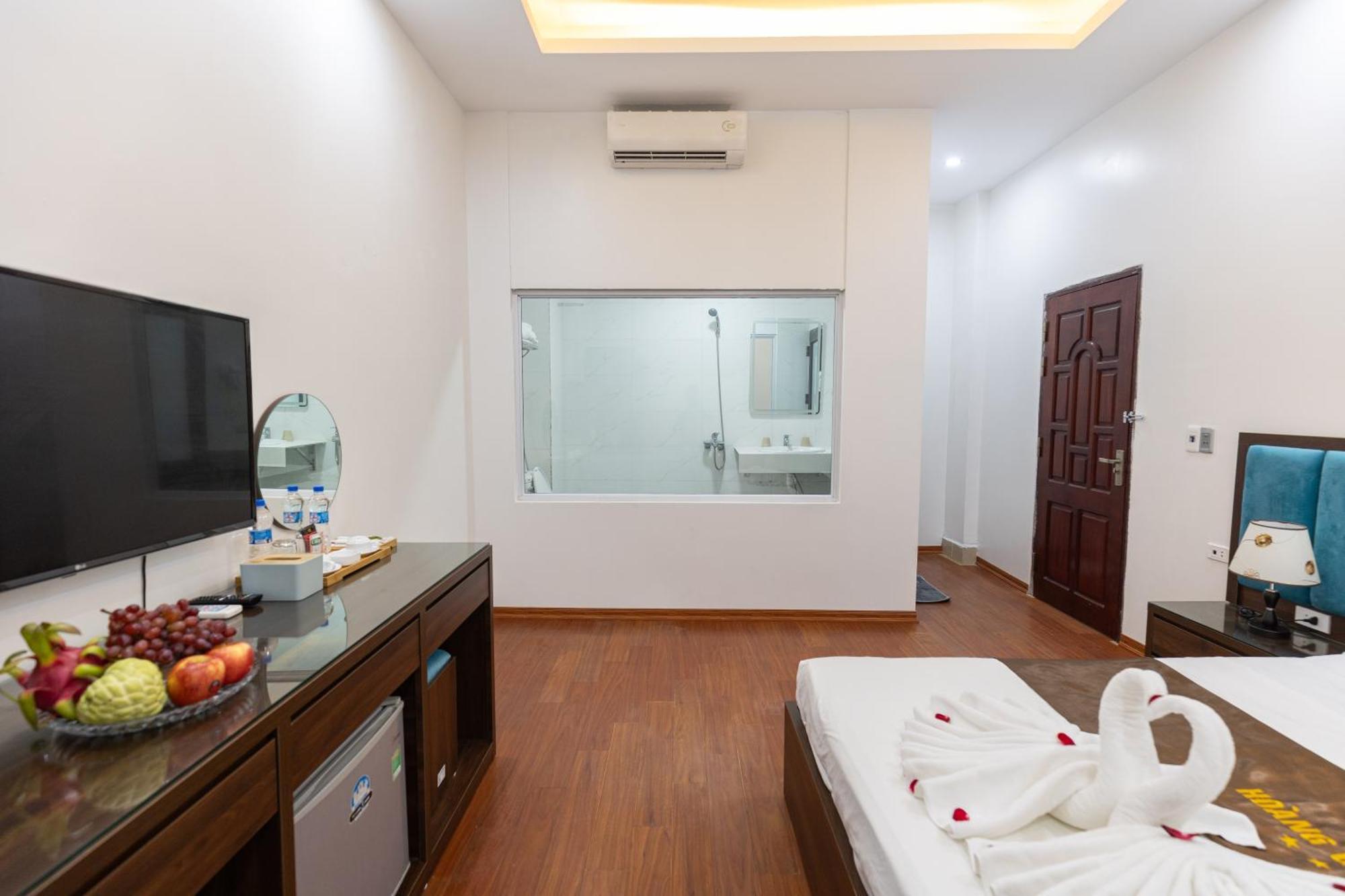 Hoang Gia Hotel Dong Anh Exterior photo