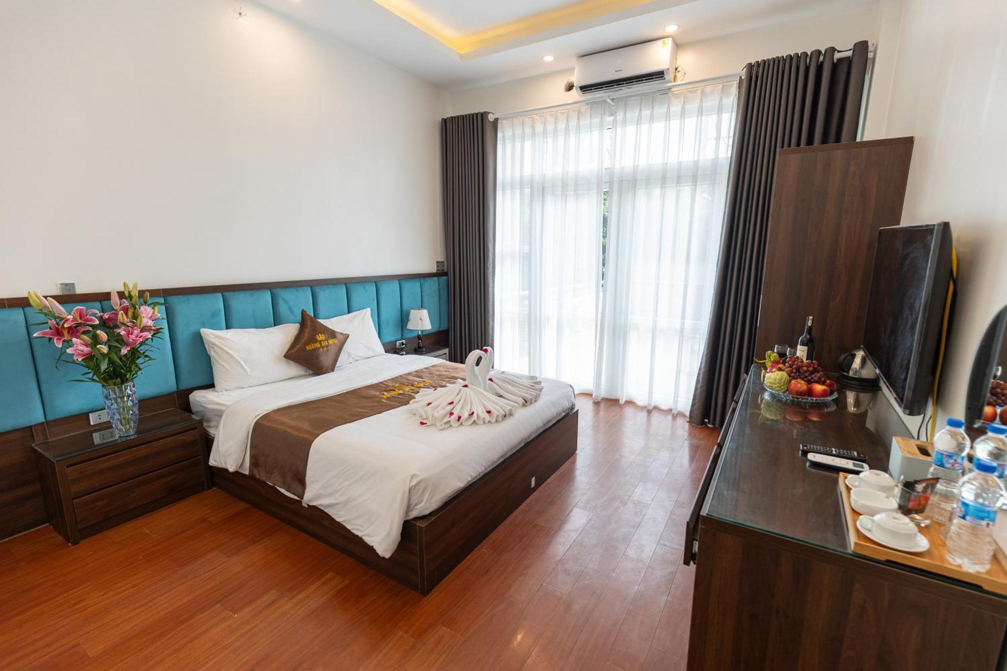 Hoang Gia Hotel Dong Anh Exterior photo